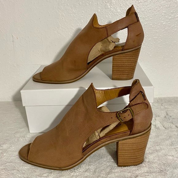 Lucky Brand Kerne Brown Leather Peep Toe Bootie Sandals Women’s Size 9M - Picture 2 of 12